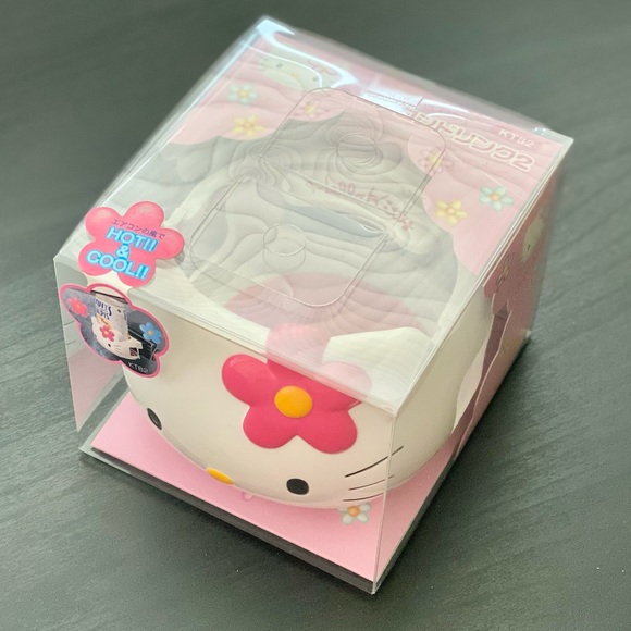 Sanrio Hello Kitty Collection KT82 Car Cup Holder - Picture 12 of 17